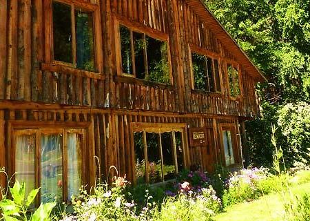Hospedaje Y Agrocamping Relmucura Melipeuco Dış mekan fotoğraf