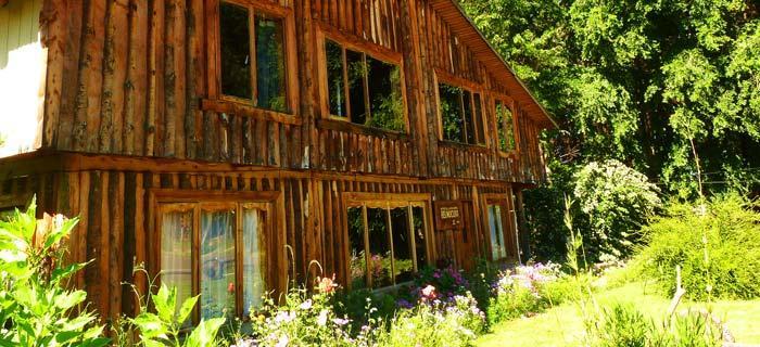 Hospedaje Y Agrocamping Relmucura Melipeuco Dış mekan fotoğraf
